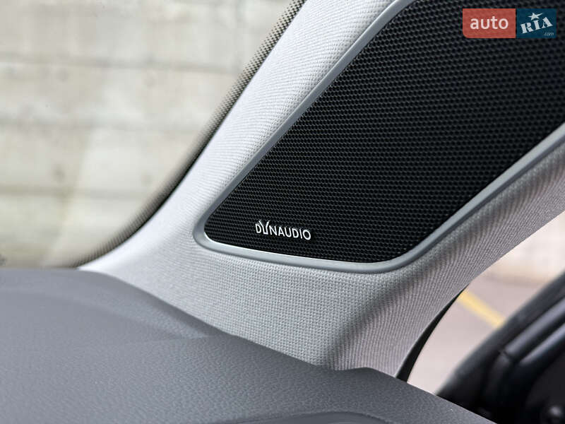 Внедорожник / Кроссовер Volkswagen Touareg 2021 в Ровно