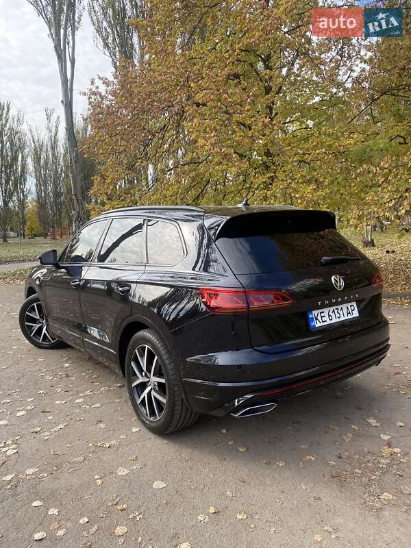 Внедорожник / Кроссовер Volkswagen Touareg 2018 в Кривом Роге