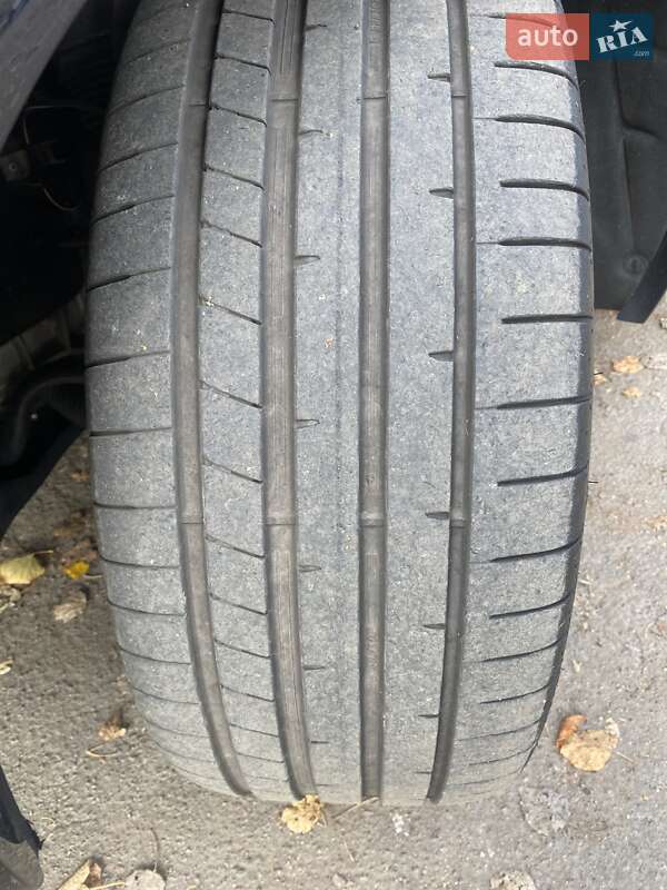 Внедорожник / Кроссовер Volkswagen Touareg 2018 в Кривом Роге