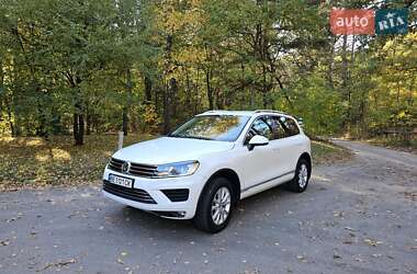 Внедорожник / Кроссовер Volkswagen Touareg 2013 в Броварах
