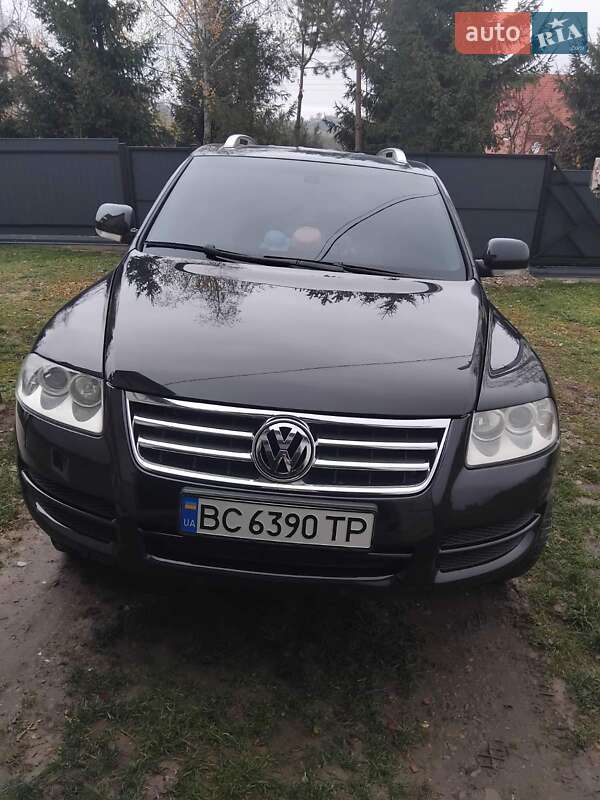 Внедорожник / Кроссовер Volkswagen Touareg 2006 в Добромиле