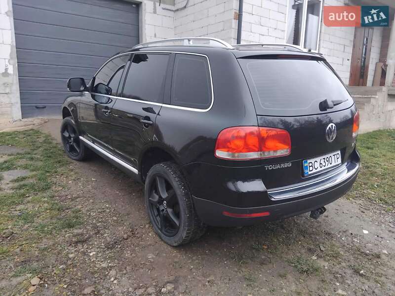 Внедорожник / Кроссовер Volkswagen Touareg 2006 в Добромиле