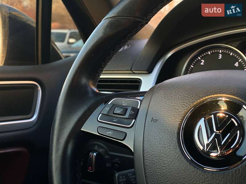 Внедорожник / Кроссовер Volkswagen Touareg 2011 в Львове фото 11 Внедорожник / Кроссовер Volkswagen Touareg 2011 в Львове