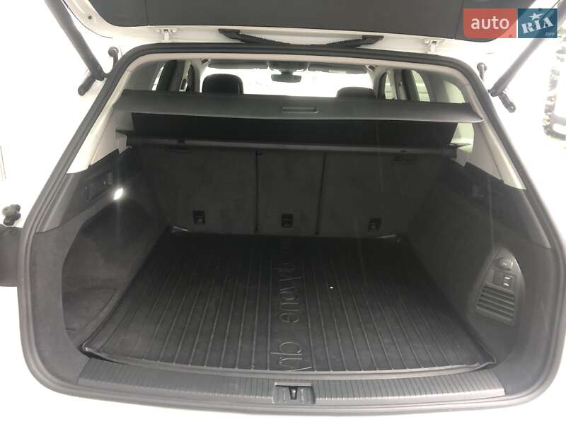 Позашляховик / Кросовер Volkswagen Touareg 2021 в Києві фото 37 Позашляховик / Кросовер Volkswagen Touareg 2021 в Києві