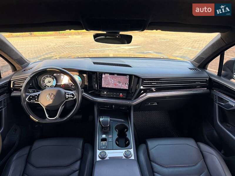 Внедорожник / Кроссовер Volkswagen Touareg 2020 в Кривом Роге фото 20 Внедорожник / Кроссовер Volkswagen Touareg 2020 в Кривом Роге