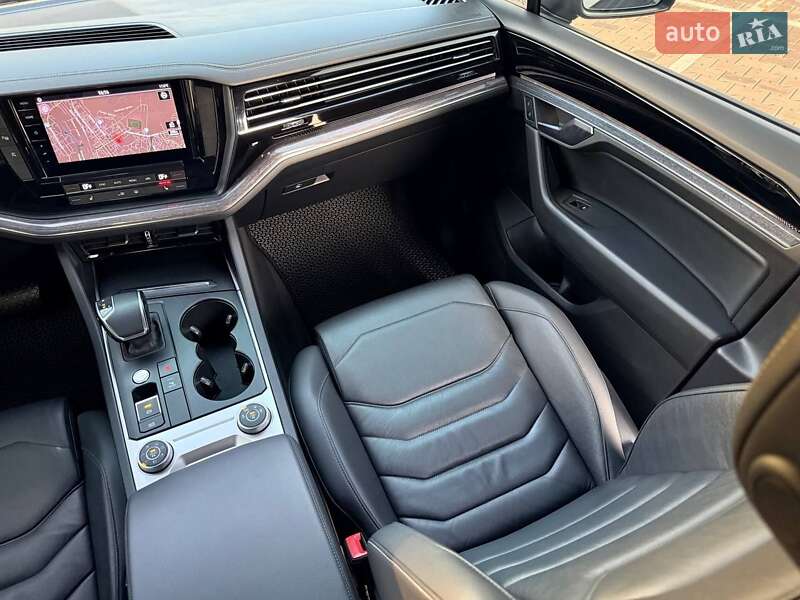 Внедорожник / Кроссовер Volkswagen Touareg 2020 в Кривом Роге фото 14 Внедорожник / Кроссовер Volkswagen Touareg 2020 в Кривом Роге