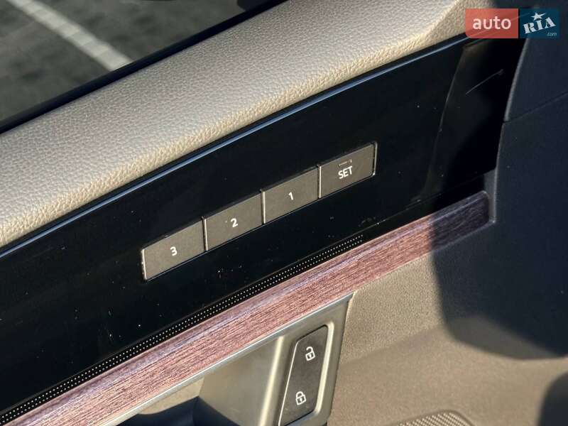 Внедорожник / Кроссовер Volkswagen Touareg 2020 в Кривом Роге фото 27 Внедорожник / Кроссовер Volkswagen Touareg 2020 в Кривом Роге