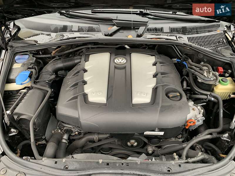 Внедорожник / Кроссовер Volkswagen Touareg 2007 в Бердичеве