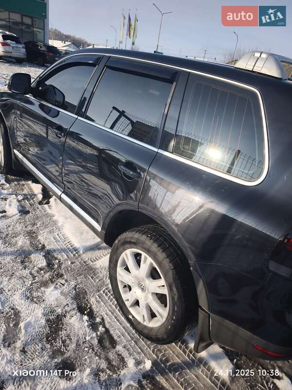 Позашляховик / Кросовер Volkswagen Touareg 2008 в Нововолинську