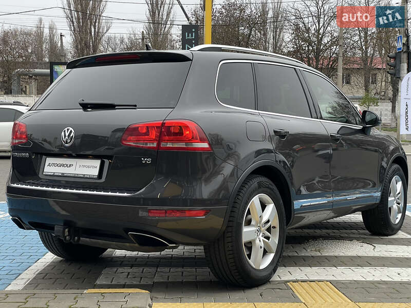 Внедорожник / Кроссовер Volkswagen Touareg 2012 в Одессе фото 5 Внедорожник / Кроссовер Volkswagen Touareg 2012 в Одессе
