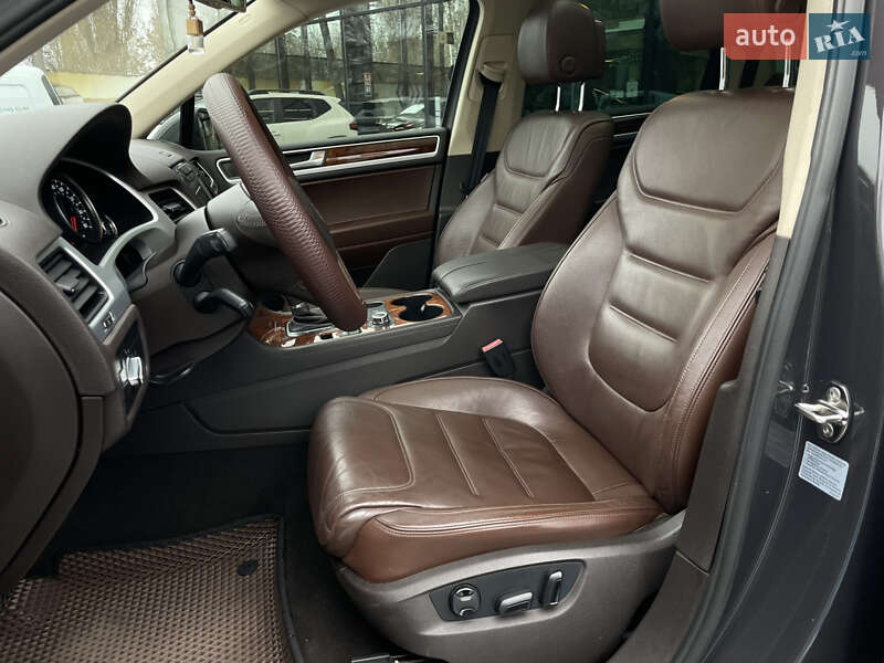 Внедорожник / Кроссовер Volkswagen Touareg 2012 в Одессе фото 22 Внедорожник / Кроссовер Volkswagen Touareg 2012 в Одессе