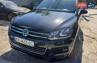 Позашляховик / Кросовер Volkswagen Touareg 2013 в Ізюмі