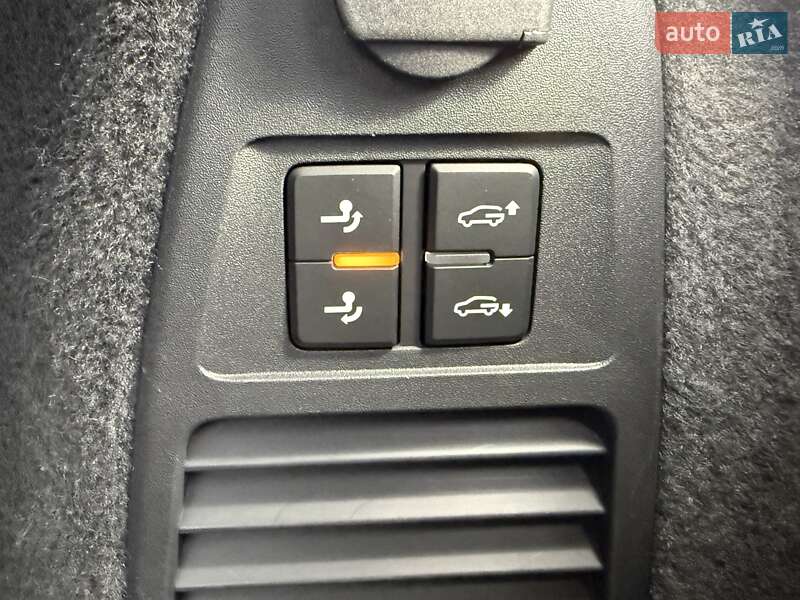 Внедорожник / Кроссовер Volkswagen Touareg 2021 в Виннице