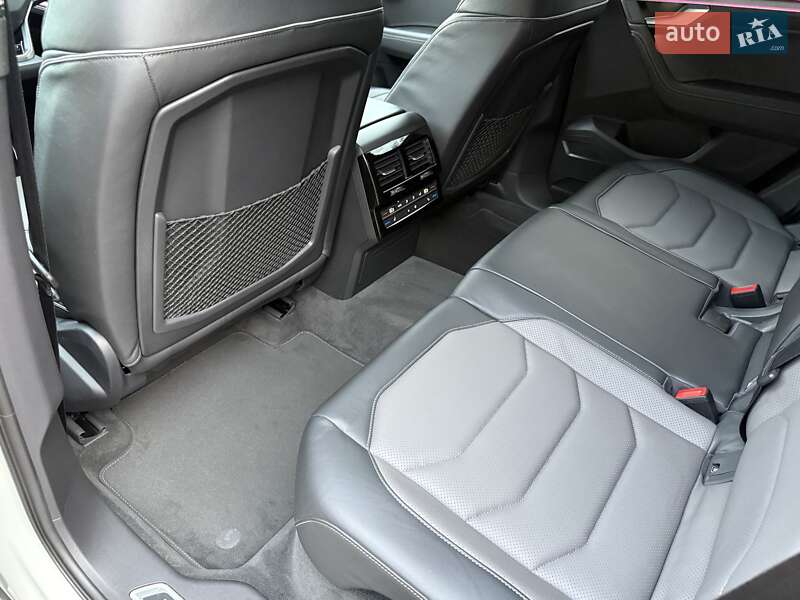 Внедорожник / Кроссовер Volkswagen Touareg 2021 в Виннице