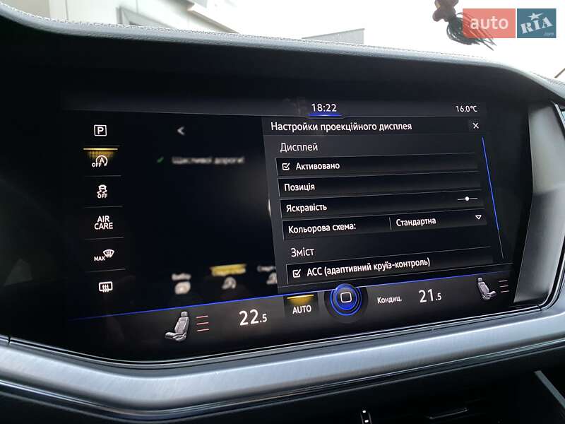 Позашляховик / Кросовер Volkswagen Touareg 2019 в Мукачевому