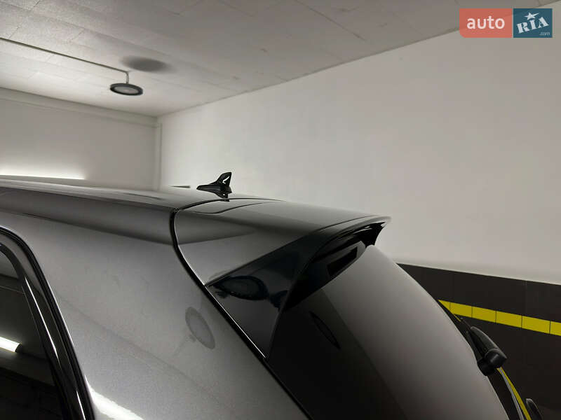 Позашляховик / Кросовер Volkswagen Touareg 2022 в Козятині