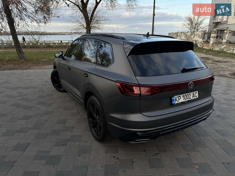 Внедорожник / Кроссовер Volkswagen Touareg 2024 в Запорожье