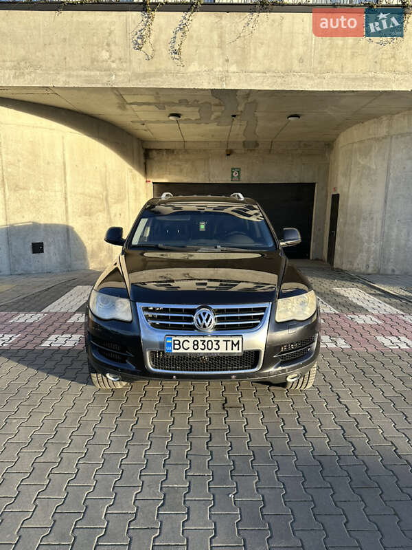 Позашляховик / Кросовер Volkswagen Touareg 2007 в Львові