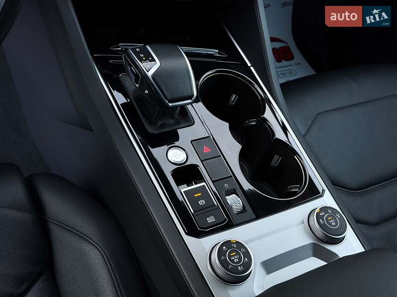 Позашляховик / Кросовер Volkswagen Touareg 2020 в Луцьку фото 50 Позашляховик / Кросовер Volkswagen Touareg 2020 в Луцьку