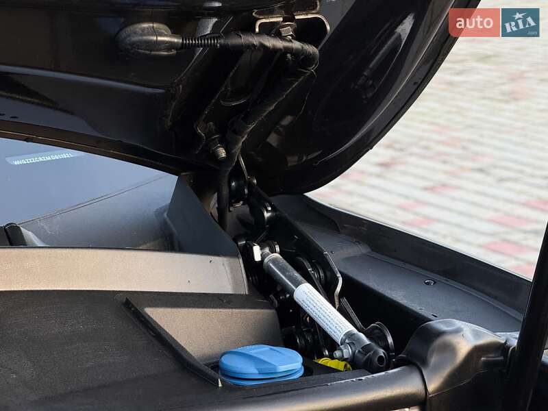 Позашляховик / Кросовер Volkswagen Touareg 2020 в Луцьку фото 104 Позашляховик / Кросовер Volkswagen Touareg 2020 в Луцьку