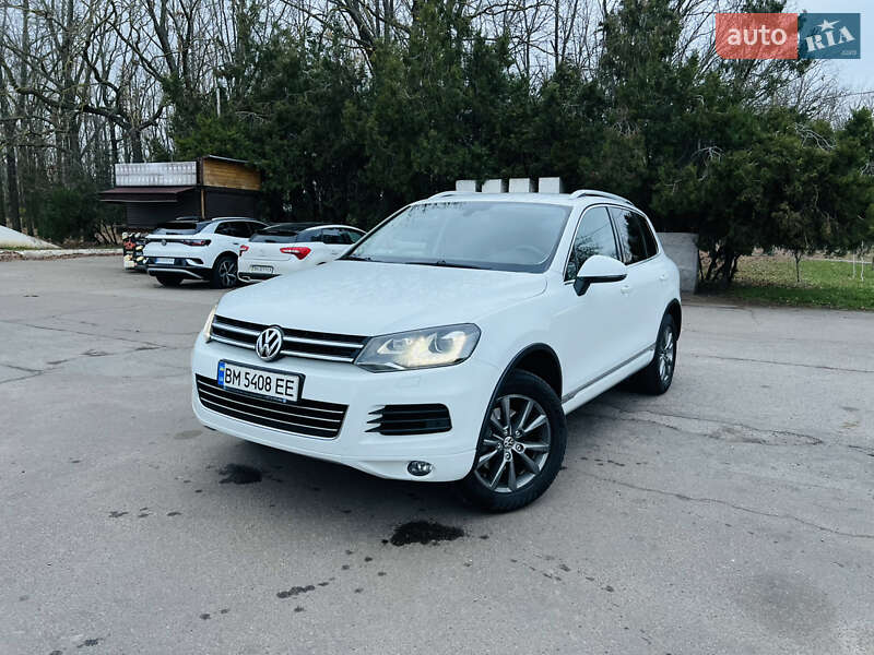 Внедорожник / Кроссовер Volkswagen Touareg 2013 в Одессе