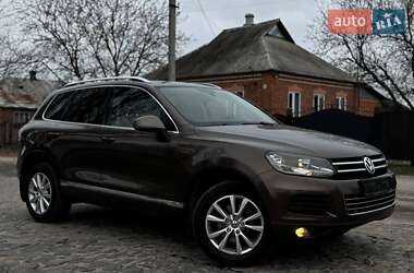 Внедорожник / Кроссовер Volkswagen Touareg 2012 в Ахтырке