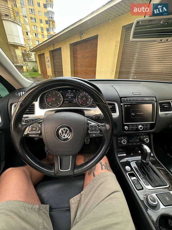 Позашляховик / Кросовер Volkswagen Touareg 2016 в Тернополі фото 27 Позашляховик / Кросовер Volkswagen Touareg 2016 в Тернополі
