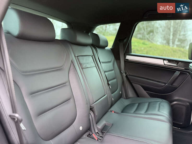 Позашляховик / Кросовер Volkswagen Touareg 2014 в Луцьку фото 36 Позашляховик / Кросовер Volkswagen Touareg 2014 в Луцьку