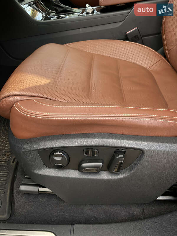 Внедорожник / Кроссовер Volkswagen Touareg 2017 в Харькове фото 34 Внедорожник / Кроссовер Volkswagen Touareg 2017 в Харькове