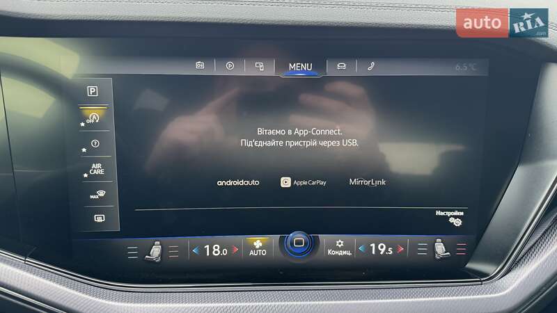 Внедорожник / Кроссовер Volkswagen Touareg 2019 в Киеве