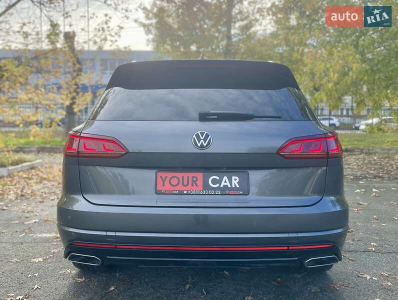 Внедорожник / Кроссовер Volkswagen Touareg 2022 в Киеве