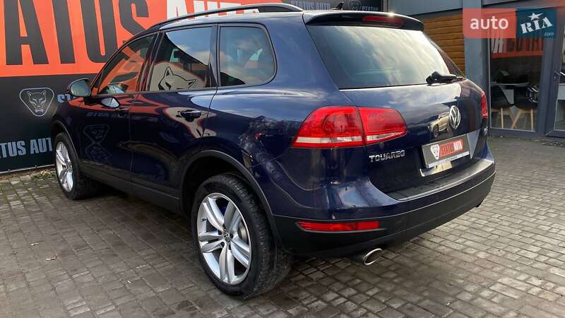 Внедорожник / Кроссовер Volkswagen Touareg 2013 в Виннице