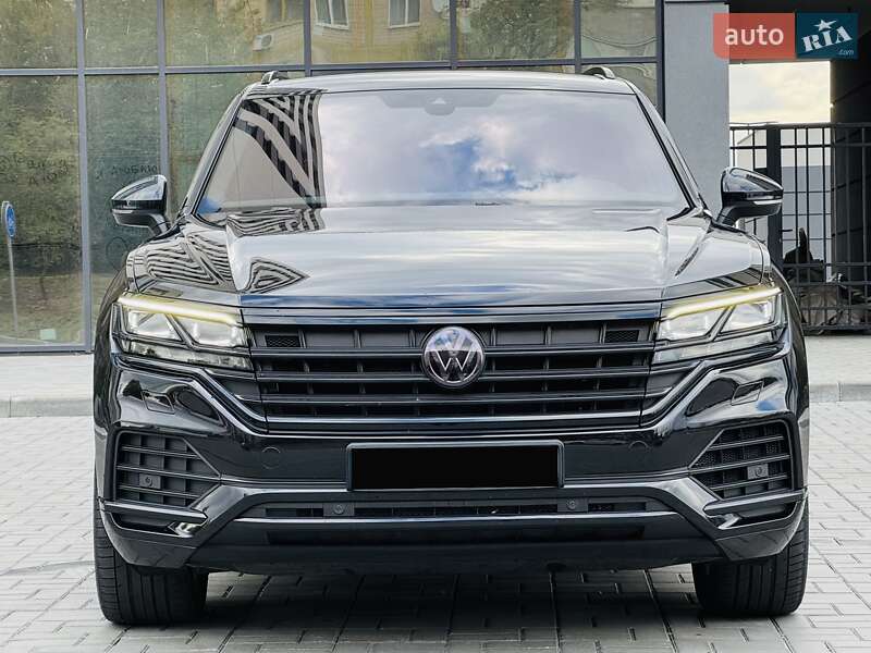 Внедорожник / Кроссовер Volkswagen Touareg 2018 в Днепре фото 2 Внедорожник / Кроссовер Volkswagen Touareg 2018 в Днепре