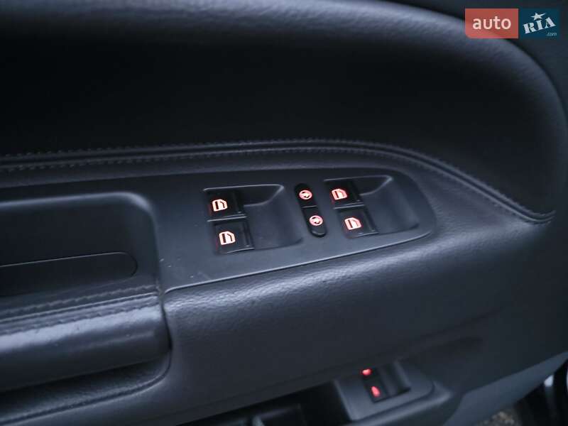 Внедорожник / Кроссовер Volkswagen Touareg 2007 в Киеве фото 26 Внедорожник / Кроссовер Volkswagen Touareg 2007 в Киеве