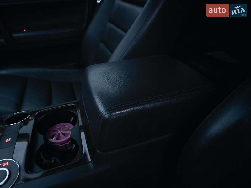 Внедорожник / Кроссовер Volkswagen Touareg 2007 в Киеве фото 32 Внедорожник / Кроссовер Volkswagen Touareg 2007 в Киеве