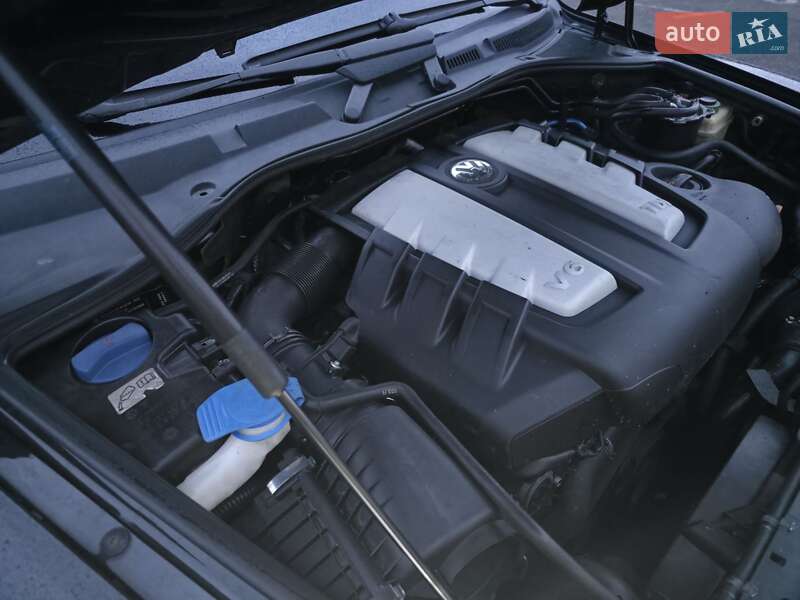 Внедорожник / Кроссовер Volkswagen Touareg 2007 в Киеве фото 39 Внедорожник / Кроссовер Volkswagen Touareg 2007 в Киеве