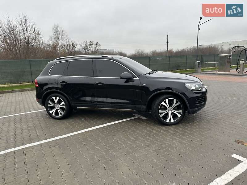 Внедорожник / Кроссовер Volkswagen Touareg 2011 в Виннице фото 46 Внедорожник / Кроссовер Volkswagen Touareg 2011 в Виннице