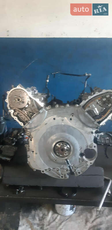 Позашляховик / Кросовер Volkswagen Touareg 2012 в Умані