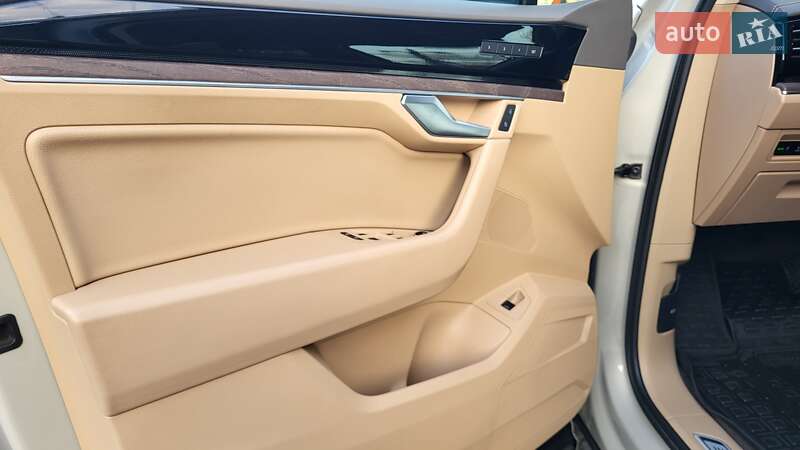 Внедорожник / Кроссовер Volkswagen Touareg 2021 в Полтаве фото 36 Внедорожник / Кроссовер Volkswagen Touareg 2021 в Полтаве