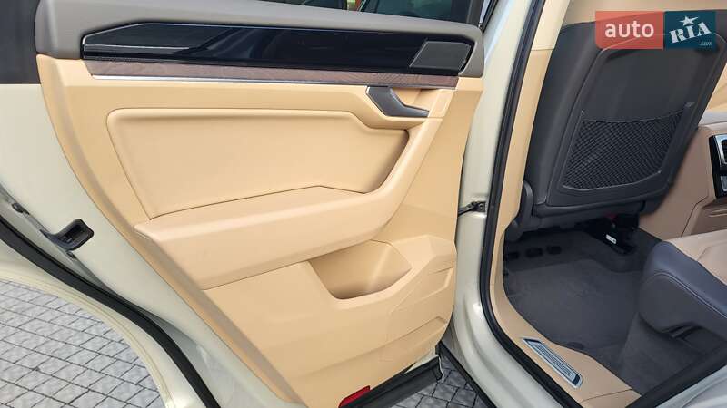 Внедорожник / Кроссовер Volkswagen Touareg 2021 в Полтаве фото 58 Внедорожник / Кроссовер Volkswagen Touareg 2021 в Полтаве
