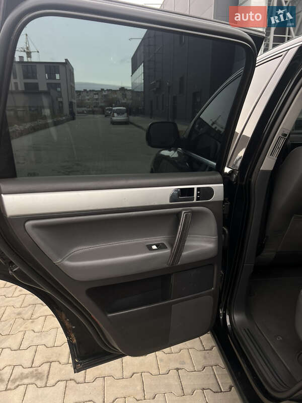 Внедорожник / Кроссовер Volkswagen Touareg 2004 в Калуше фото 23 Внедорожник / Кроссовер Volkswagen Touareg 2004 в Калуше