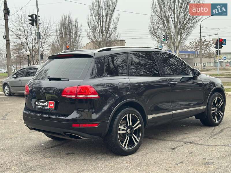 Внедорожник / Кроссовер Volkswagen Touareg 2012 в Запорожье фото 7 Внедорожник / Кроссовер Volkswagen Touareg 2012 в Запорожье