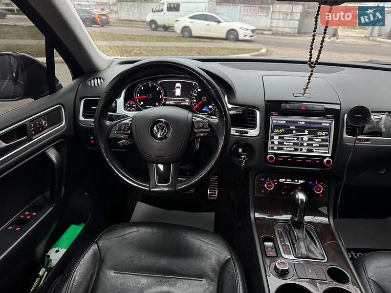 Внедорожник / Кроссовер Volkswagen Touareg 2012 в Запорожье фото 17 Внедорожник / Кроссовер Volkswagen Touareg 2012 в Запорожье