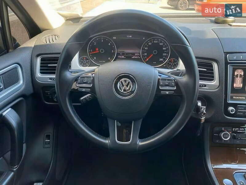 Позашляховик / Кросовер Volkswagen Touareg 2018 в Києві фото 25 Позашляховик / Кросовер Volkswagen Touareg 2018 в Києві
