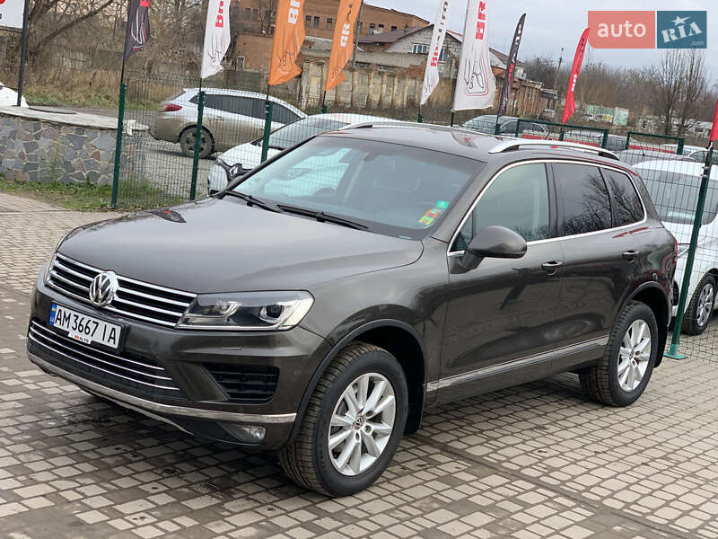 Позашляховик / Кросовер Volkswagen Touareg 2014 в Бердичеві