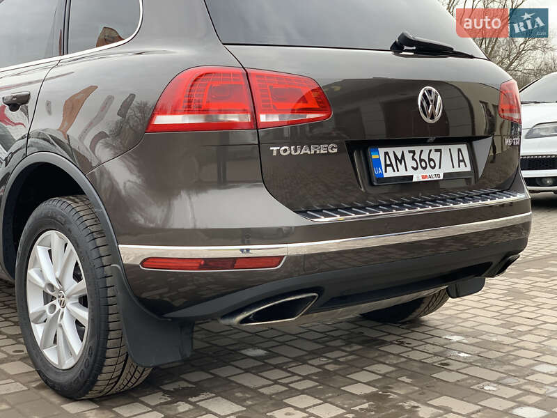 Позашляховик / Кросовер Volkswagen Touareg 2014 в Бердичеві