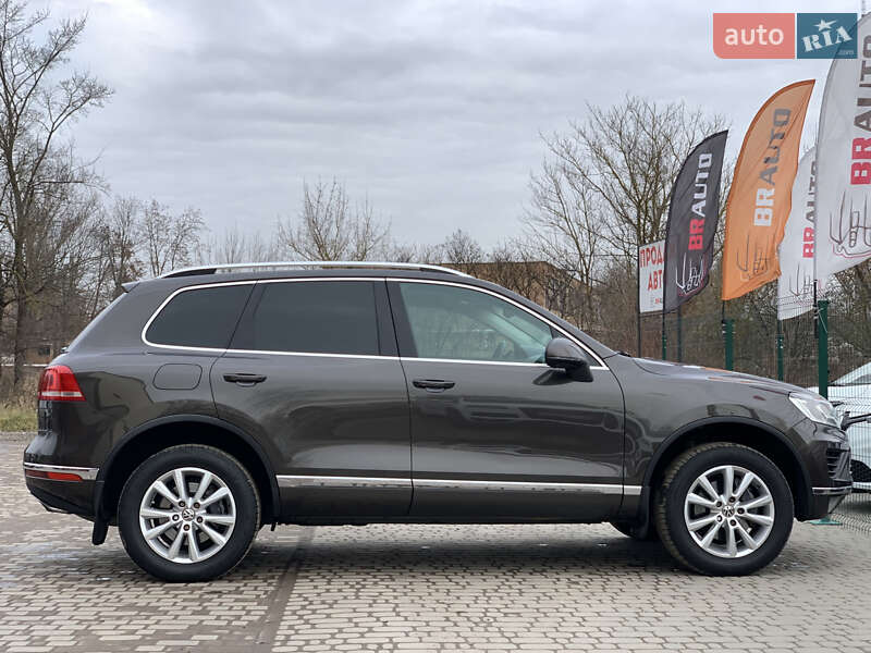 Позашляховик / Кросовер Volkswagen Touareg 2014 в Бердичеві