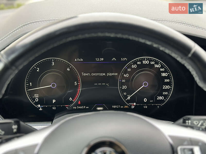 Позашляховик / Кросовер Volkswagen Touareg 2019 в Луцьку