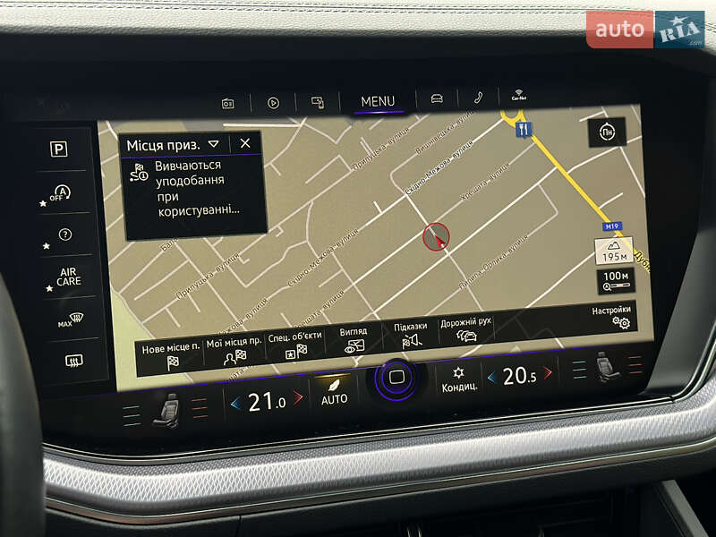 Позашляховик / Кросовер Volkswagen Touareg 2019 в Луцьку