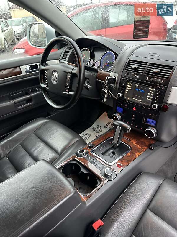 Позашляховик / Кросовер Volkswagen Touareg 2007 в Смілі